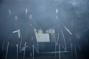 teatro de la saca FUHRER NAZIS scaled