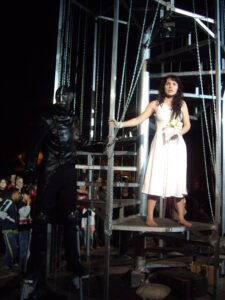 teatro de la saca Gaitana Gaitana escalera I scaled